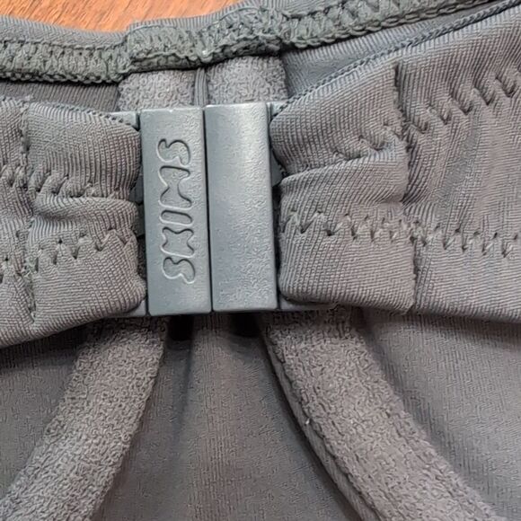 SKIMS Shaping Swim Unlined Underwire Bikini Top Gunmetal Sz XL - Picture 4 of 7